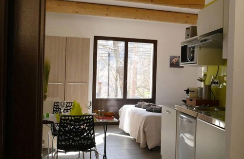 Cereste Apartment | Les Gîtes Nature en Luberon - LE Patio 3