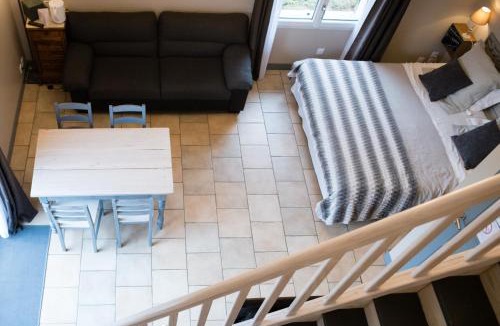 Trept House | Les Galapons