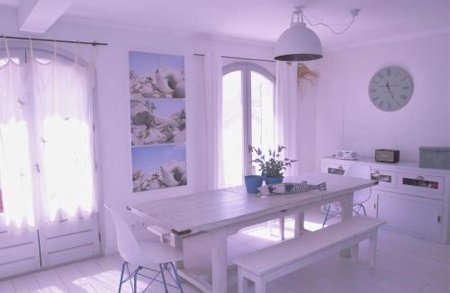 Calvi Villa | Les galets bleus de Calvi