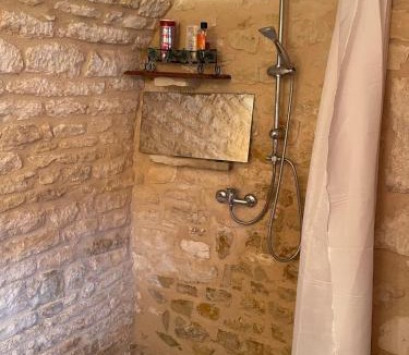 Beru House | Les gardiens d'antan