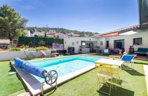 Treilles House | Les Garrigues Ensoleillées