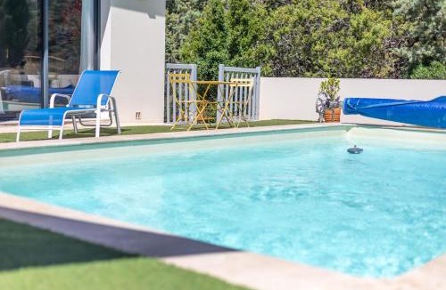 Treilles House | Les Garrigues Ensoleillées