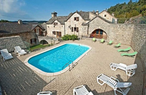 La Canourgue House | Les Genévriers in Conques