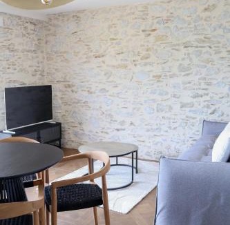 Murs-Erigne House | Les Gites de Princé