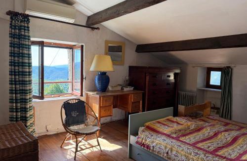 Valleraugue House | LES GITES D'ARDAILLERS