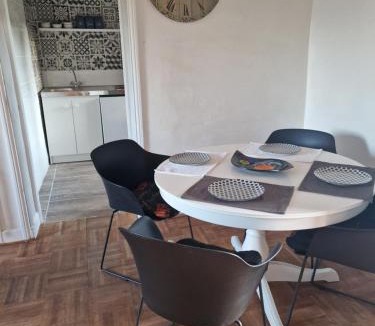 Aubusson-dʼAuvergne Apartment | les gites de bobo et de chris