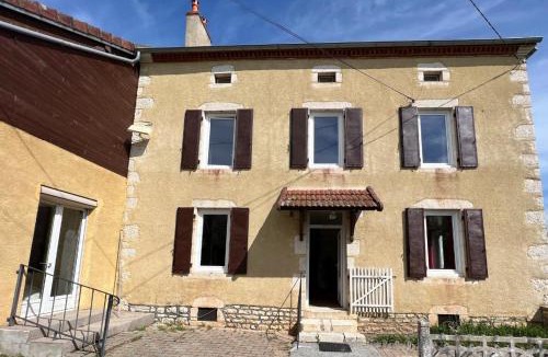 Ebreuil Villa | Les Gites de Louisette 1886