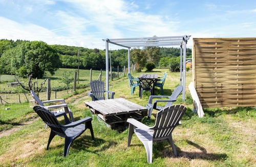 Beynat Apartment | Les Gites de St Jean Montet