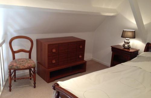 Saint-Germain-Village House | les gites du gr224