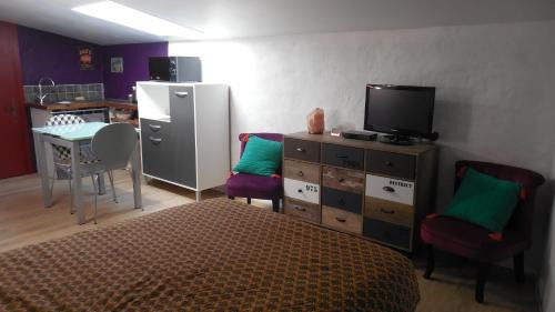 Champis House | Les Gites Du Mazel