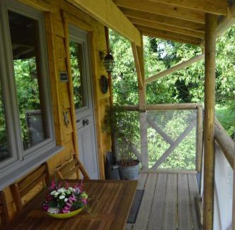 Lespesses Ski Chalet | LES GITES INSOLITES DE LA CASCADE