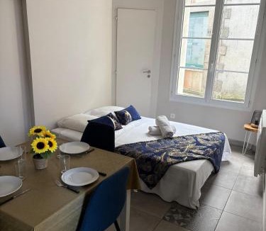 Les Epesses Apartment | Les Glaneuses - 2 logements en centre bourg de 2 à 4 personnes à 3 min du Puy duFou