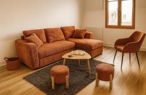 Chartres Apartment | Les Glycines