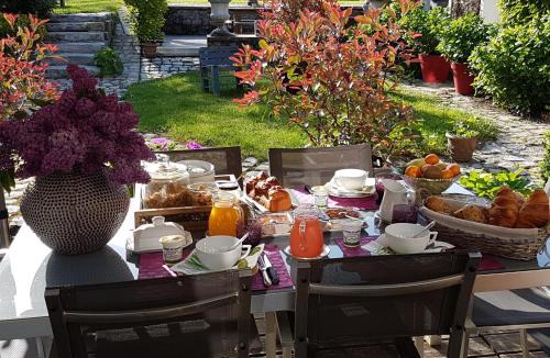 Ury Bed & Breakfast | Les Glycines