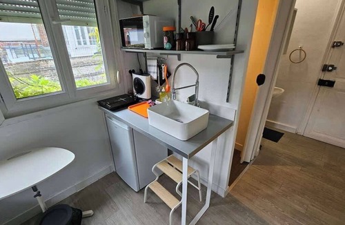 Arras Apartment | Les Glycines - studio 9m2 cosy et reposant 1p