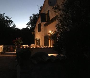 Les Leves-et-Thoumeyragues House | LES GRANGES