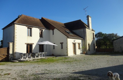 Cricqueville-en-Bessin House | Les Grandes Landes - Piscine privée - Grand jardin