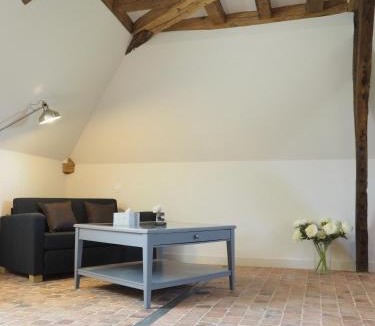 Astille Bed & Breakfast | Les Grands-Aulnais