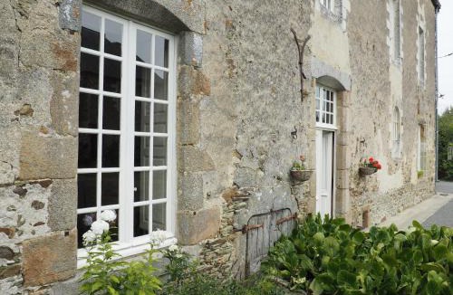 Astille Bed & Breakfast | Les Grands-Aulnais