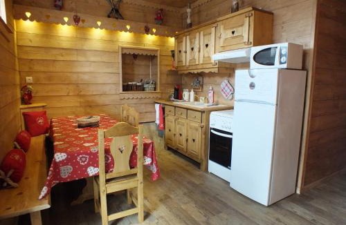 Attignat-Oncin House | Les Grands Champs