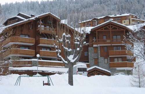 Montalbert Apartment | LES GRANGES 22, 6-9 PEOPLE