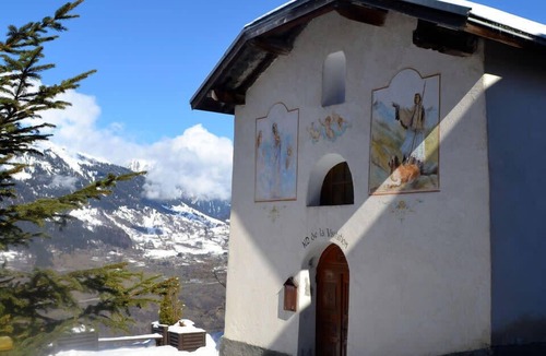 Montalbert Apartment | LES GRANGES 22, 6-9 PEOPLE