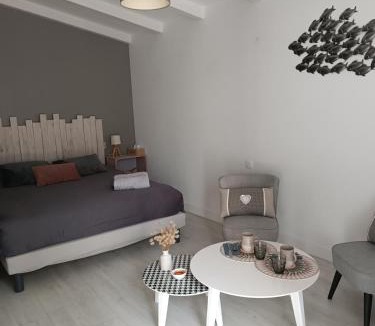 La Garnache Bed & Breakfast | Les granges du chiron