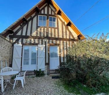 Rueil-la-Gadeliere House | Les Granges du Bois Normand