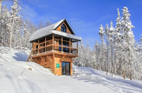 Saint-David-de-Falardeau Apartment | Les Hébergements de l'Éternel