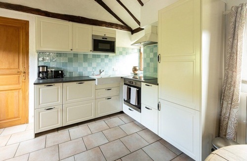 Saint-Frezal-de-Ventalon House | Les Hôtes du Châtaignier