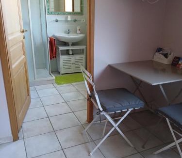 Choisy House | Les Haies Vives