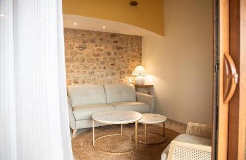Caseneuve House | Les Hauteurs du Luberon