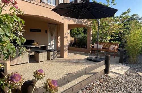 Embres-et-Castelmaure House | Les hauts d'Embres piscine et WIFI