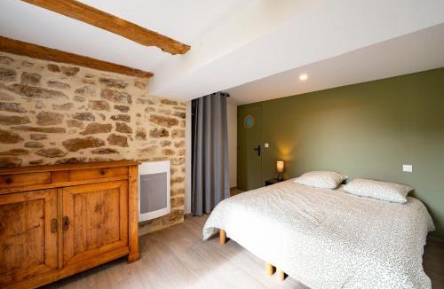 Saint-Jean-Lespinasse House | Les Hauts de Saint-Jean