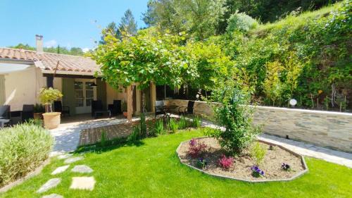 Generargues Bed & Breakfast | Les Hauts de Cabanoule - Bastide - Générargues