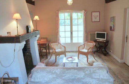 Genille House | Les Hauts de Chaume