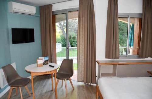 Greoux-les-Bains Apartment | Les Hauts De Greoux