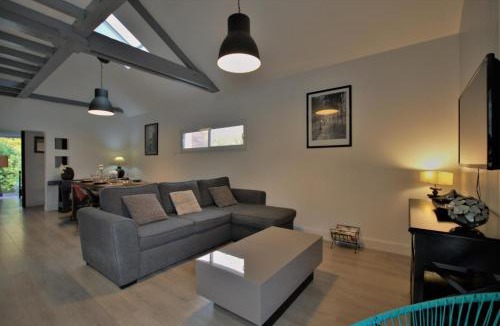 Pougy House | Les hauts de pougy