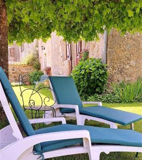 Gavaudun House | Les Hauts de Sentelines cottage