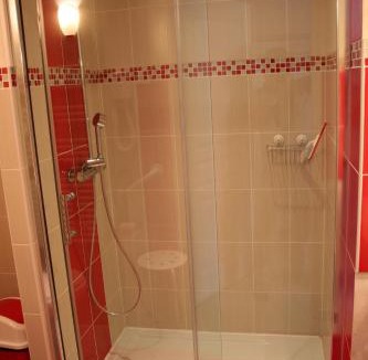 Caudebec-en-Caux Apartment | Les Hellebores
