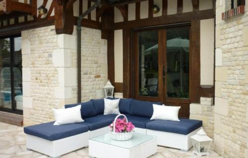 Honfleur House | Les Hibiscus
