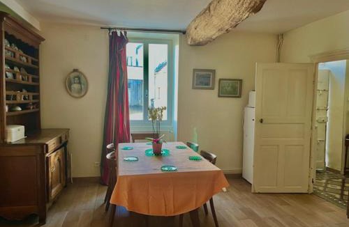 Saint-Berain-sur-Dheune House | Les Hirondelles, 1h20 de Paris en TGV