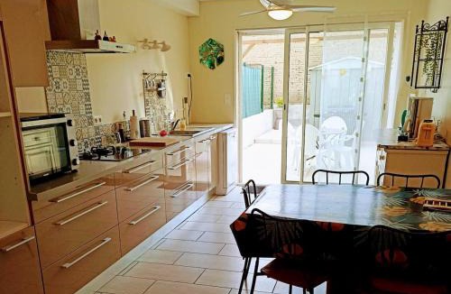 Calmont House | Les Hirondelles