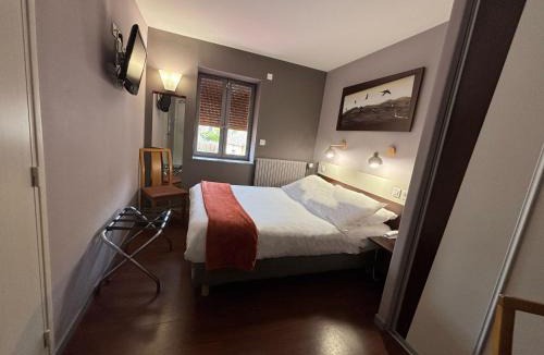 Orcines Hotel | Les Hirondelles