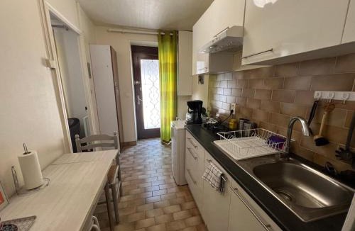 Saint-Florentin Apartment | Les Hirondelles