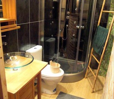 Chammes House | Les Hirondelles