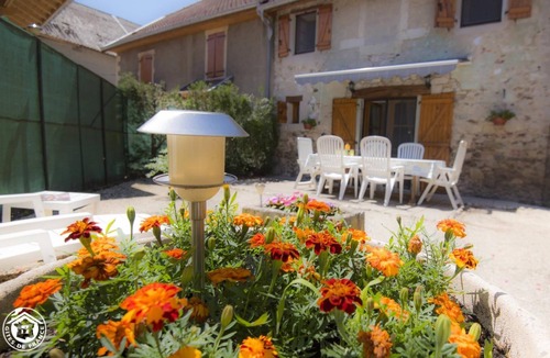 Peyrieu House | Les Hirondelles - Peyrieu