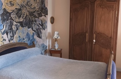 Saint-Antoine-de-Breuilh House | Les Hortensias