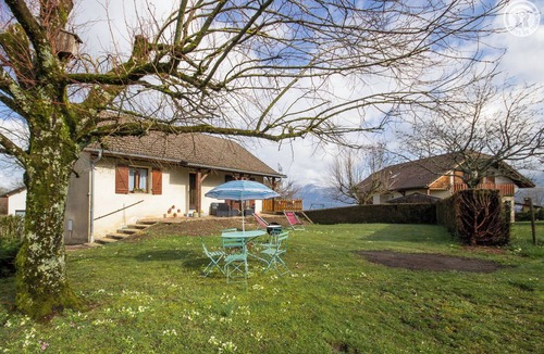 Attignat-Oncin House | LES HORTENSIAS - ATTIGNAT ONCIN