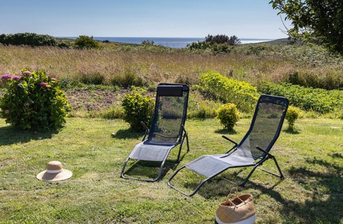 Plogoff House | Les Hortensias by Interhome